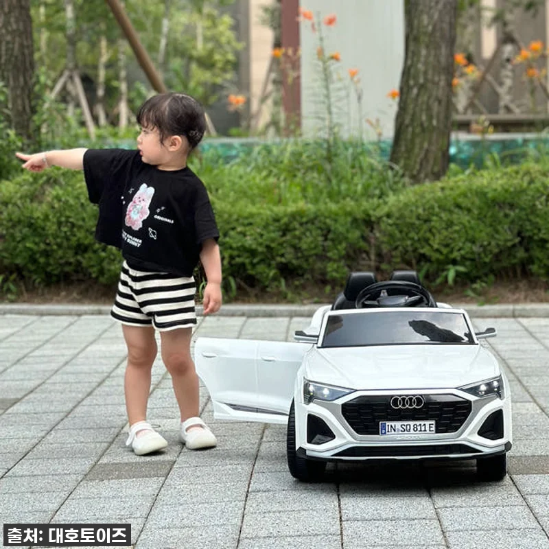 거실이 키즈카페로 변신! 아우디 SQ 관련 이미지 2