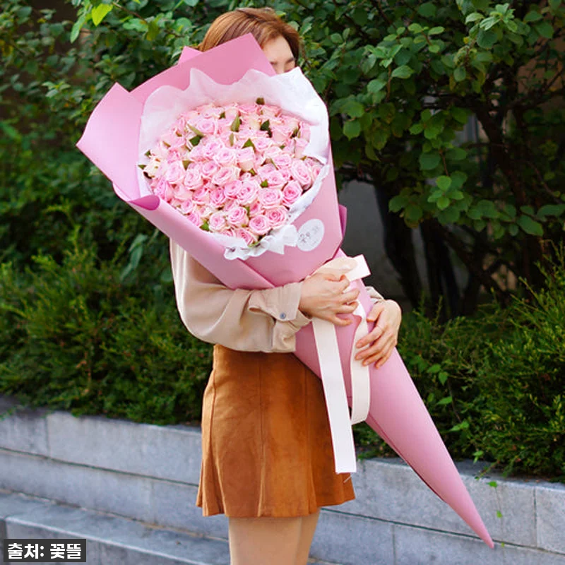 핑크 장미 100송이 대형 꽃다발 사 관련 이미지 1