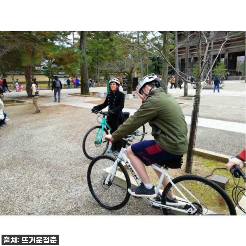 오롯이 우리만의 시간, 일본 나라 공 관련 이미지 4