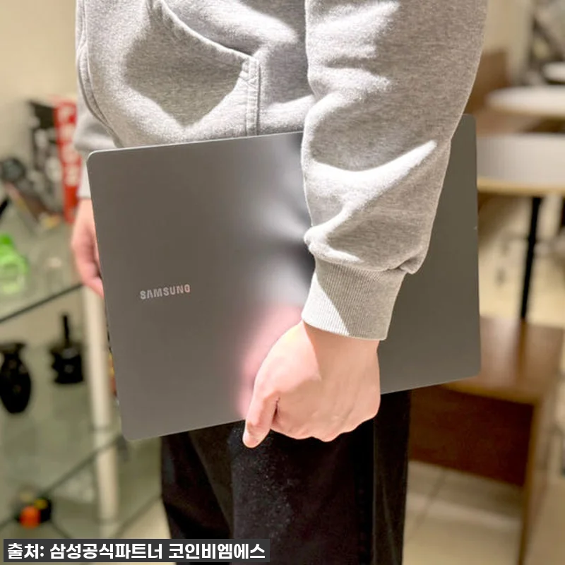 삼성전자 갤럭시북5 프로 NT940X 관련 이미지 6